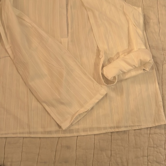 White button front peasant blouse - Picture 4 of 4